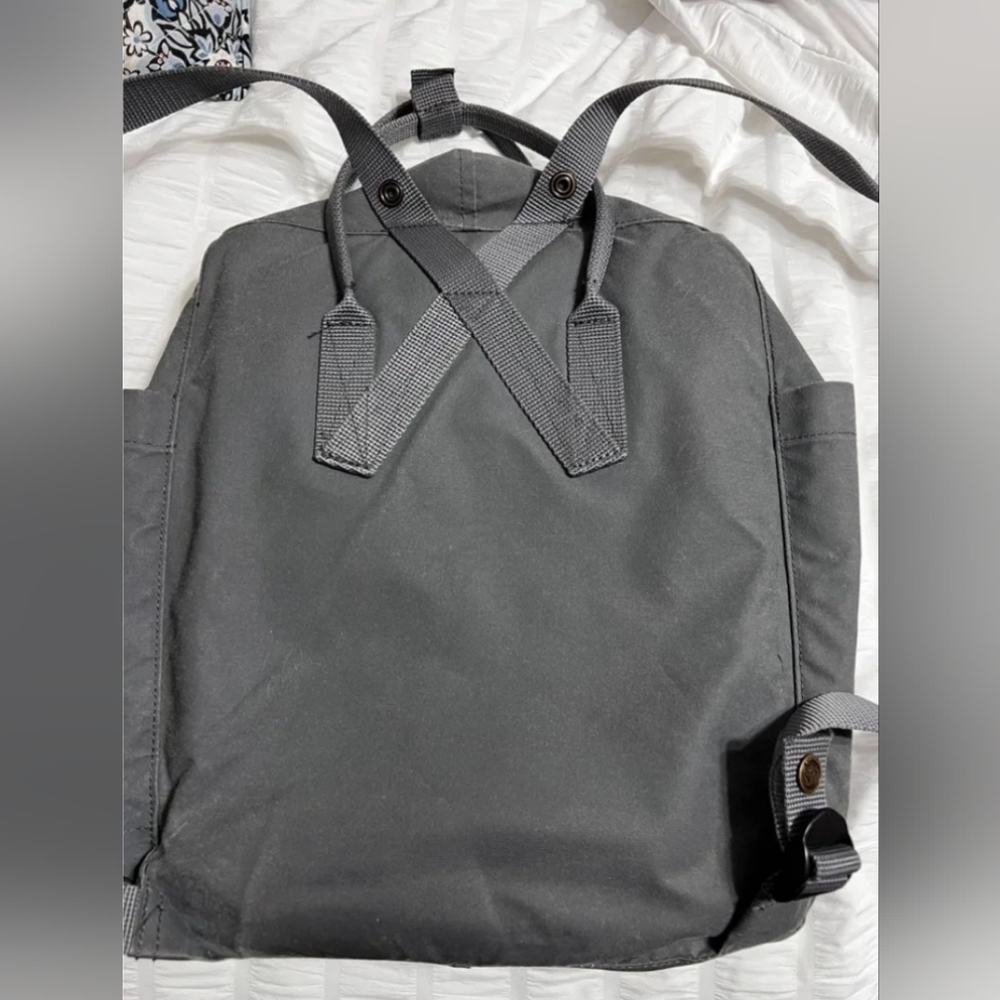 Fjallravenkanken Backpack - Graphite - image 7